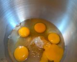 Foto langkah ke 3 dari resep Marmer Cake.