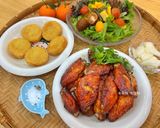 Hình bước làm 8 của món Cánh Gà Nướng Mắc Mật Ăn Kèm Xôi Chiên Phồng