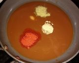 A picture of step 4 of Sweet imli chutney.