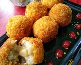 Foto langkah ke 10 dari resep Macaroni Cheese Ball.