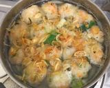 Foto langkah ke 6 dari resep Sup Bola Udang.