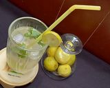 A picture of step 2 of Virgin mojito.