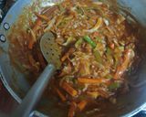 A picture of step 8 of American chopsuey.