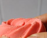 Foto langkah ke 10 dari resep Bolu Kukus Merah Putih.