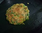 A picture of step 4 of Gluten free pancakes.
