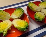 Foto del paso 1 de la receta: Cogollos con queso cottage y salmón