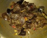 Foto langkah ke 2 dari resep Tumis jamur kuping/supa lemer(Sunda).