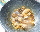 Foto langkah ke 3 dari resep Ayam Goreng Mentega.