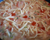 Foto del paso 4 de la receta: Tortilla de tomate y ajos tiernos