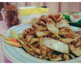 Foto langkah ke 8 dari resep Bakmi Bumbu Iris.