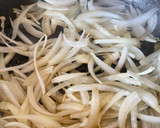 Foto del paso 2 de la receta: Lomo de cerdo con salsa de piña y miel