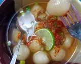 Foto langkah ke 10 dari resep Cilok (baso aci) kuah.