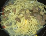 Foto langkah ke 4 dari resep Yakisoba Spaghetti.