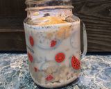 Hình bước làm 1 của món Overnight Oats Yellow
