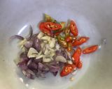 Foto langkah ke 1 dari resep Indomie Siram minyak Bawang.