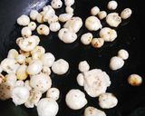 A picture of step 2 of Makhana pudding.