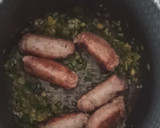 Foto del paso 2 de la receta: Tuco rápido de chorizo con polenta cremosa