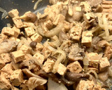 Foto del paso 1 de la receta: Wrap vegano de tofu y setas