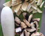 Foto del paso 2 de la receta: Salteado de hongos y berenjena