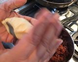 A picture of step 5 of Gorditas with Pressed Pork Cracklings.