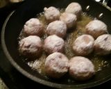 Foto del paso 3 de la receta Albóndigas de pavo en salsa de cerveza