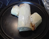 Foto del paso 5 de la receta: Postre navideño. Tronco relleno de crema pastelera y cobertura de chocolate