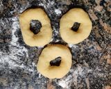 Foto del paso 3 de la receta: Mini donas súper fáciles y ricas