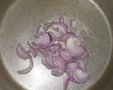 A picture of step 3 of Egg chilli(Indo-chinese).