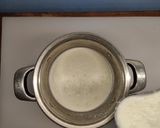 Foto del paso 3 de la receta: Panna cotta de coco con coulis de maracuyá 🍮