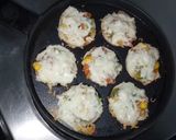 A picture of step 3 of Pizza cups.