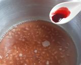 A picture of step 2 of Pomegranate tea.