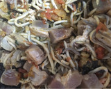 Foto del paso 8 de la receta: Cucurucho crujiente de Nori, atún y gulas con “mahonesa” de aguacate, lima y miel