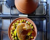 Une image de l'étape 6 de Tajine de Poulet aux Olives, Carottes et Citron Confit 🍋.