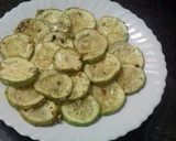 Foto del paso 3 de la receta: Calabacín al ajillo