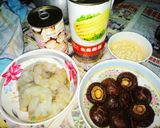 รูปขั้นตอนการทำที่ 2 ของ หน่อไม้ฝรั่ง กุ้งสด เห็ดหอมน้ำแดง