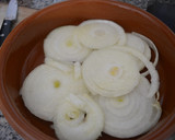 Foto del paso 1 de la receta: Tomate, calabacín y cebolla al provenzal