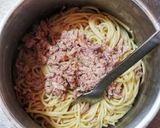 Foto del passaggio 6 della ricetta Spaghetti tonno e cipolla 🌷