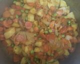 A picture of step 9 of Cheese & veggies sandwiches.