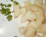 A picture of step 1 of Aloo falihari.