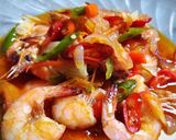 Foto langkah ke 5 dari resep Tumis Udang Pedas Manis.