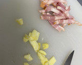 Foto del paso 3 de la receta: Pasta con espinacas frescas, piñones, bacon y queso parmesano