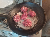 Minis hamburguesas de pollo y carne