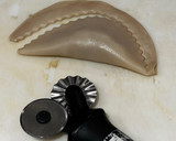 Foto del paso 6 de la receta: Empanadas fritas de loco