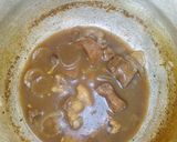 A picture of step 7 of Burabiscon shinkafa (rice couscous).