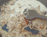 Foto del paso 4 de la receta: Medallones de solomillo de pavo con salsa de setas
