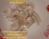 Foto langkah ke 1 dari resep Labu air tumis bumbu ebi udang.