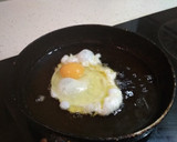 Foto del paso 3 de la receta: Huevo frito "Perfecto"