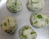 A picture of step 4 of Dhaba Style Stuffed Amritsari Kulcha (yeast free).