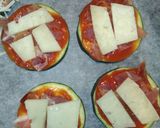 A picture of step 7 of Zucchini Mini Pizzas with Ham and Manchego Cheese 🌱🍕.