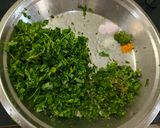 A picture of step 15 of Undhiyu.